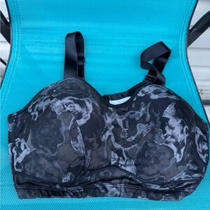 Black and Gray Women's Intimate Bra Livi 40DDD